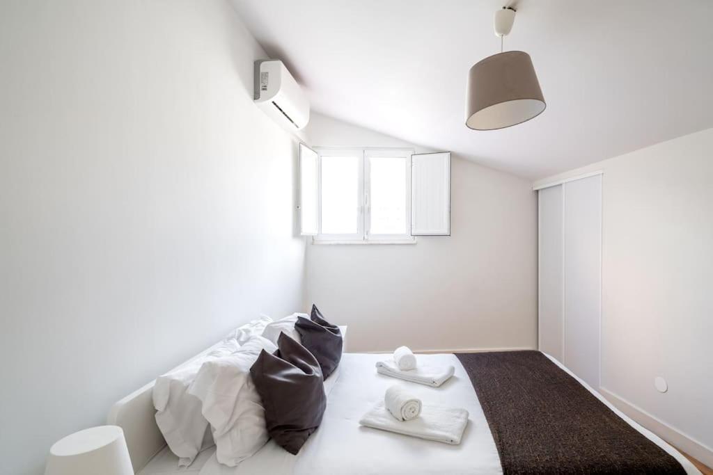 Cozy Ground Floor Studio With Ac And Loft Bedroom Lisboa Dış mekan fotoğraf