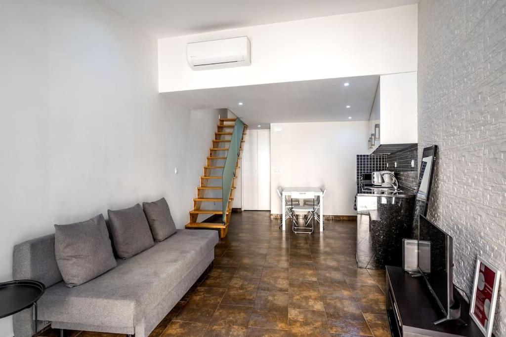 Cozy Ground Floor Studio With Ac And Loft Bedroom Lisboa Dış mekan fotoğraf