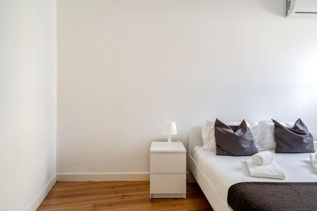 Cozy Ground Floor Studio With Ac And Loft Bedroom Lisboa Dış mekan fotoğraf