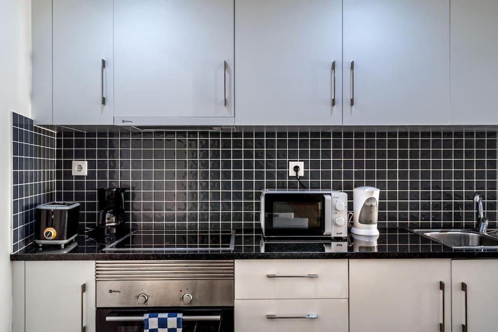Cozy Ground Floor Studio With Ac And Loft Bedroom Lisboa Dış mekan fotoğraf